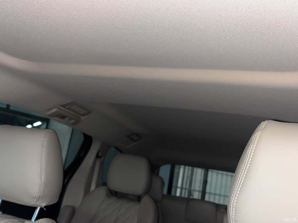 Buick GL8, 2020 13