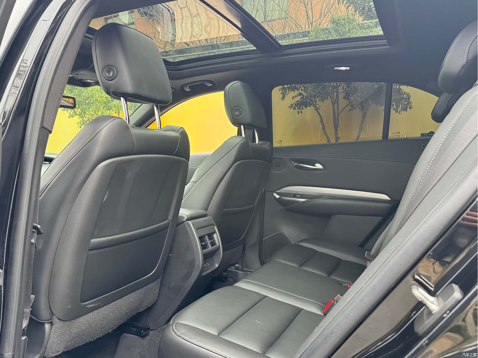 Cadillac XT4, 2019 9