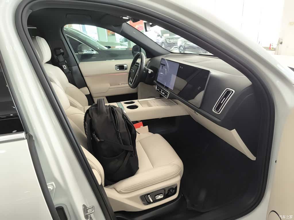 Li Auto L7, 2024 20