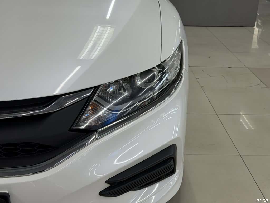 Honda Jade, 2018 3