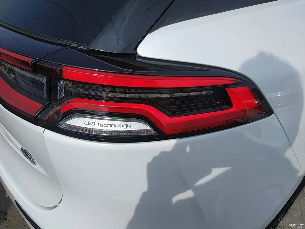 BYD Tang, 2022 8