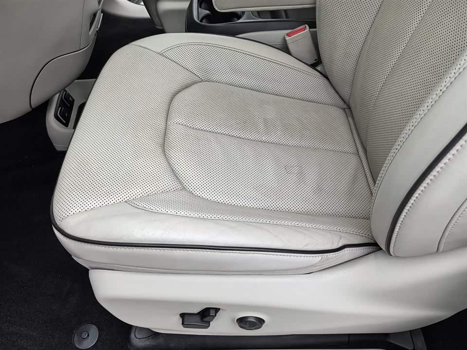 Chrysler Dajialong PHEV