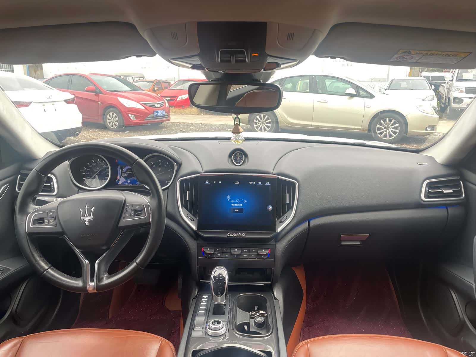 Maserati Ghibli, 2017 9