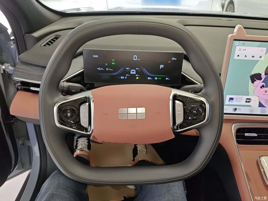 Geely Galaxy L6, 2025 11