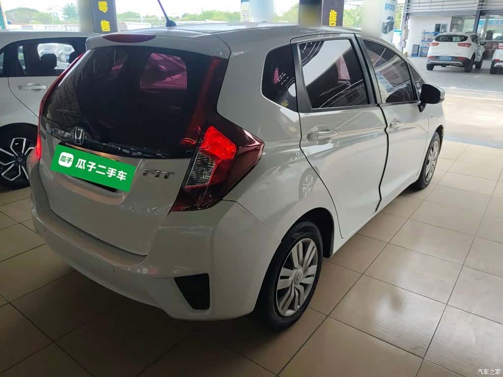 Honda Fit, 2017 все фото