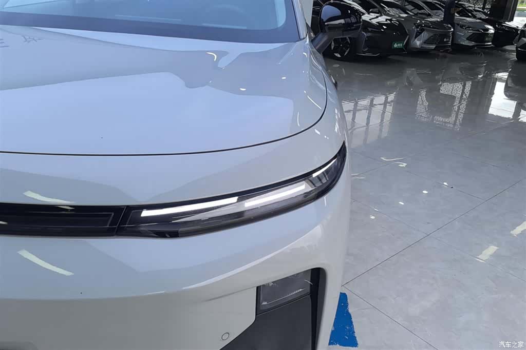 Leapmotor B10, 2025 все фото