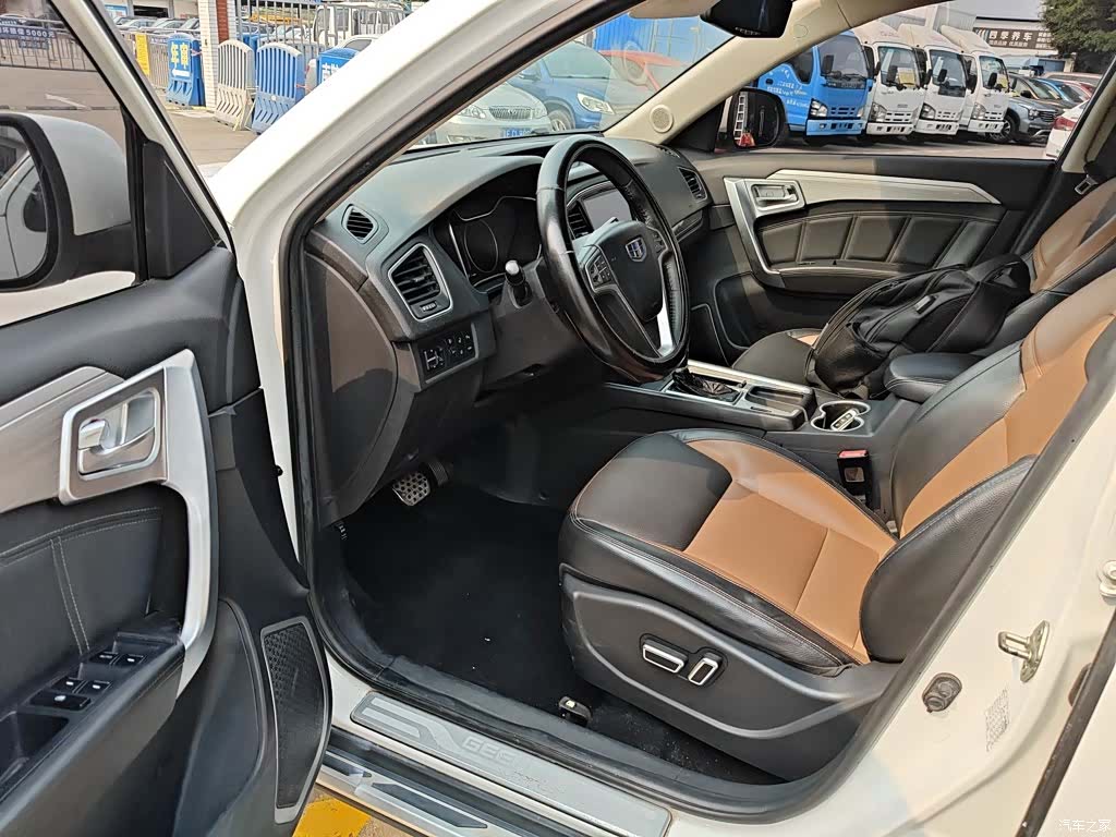 Geely X6, 2017 16