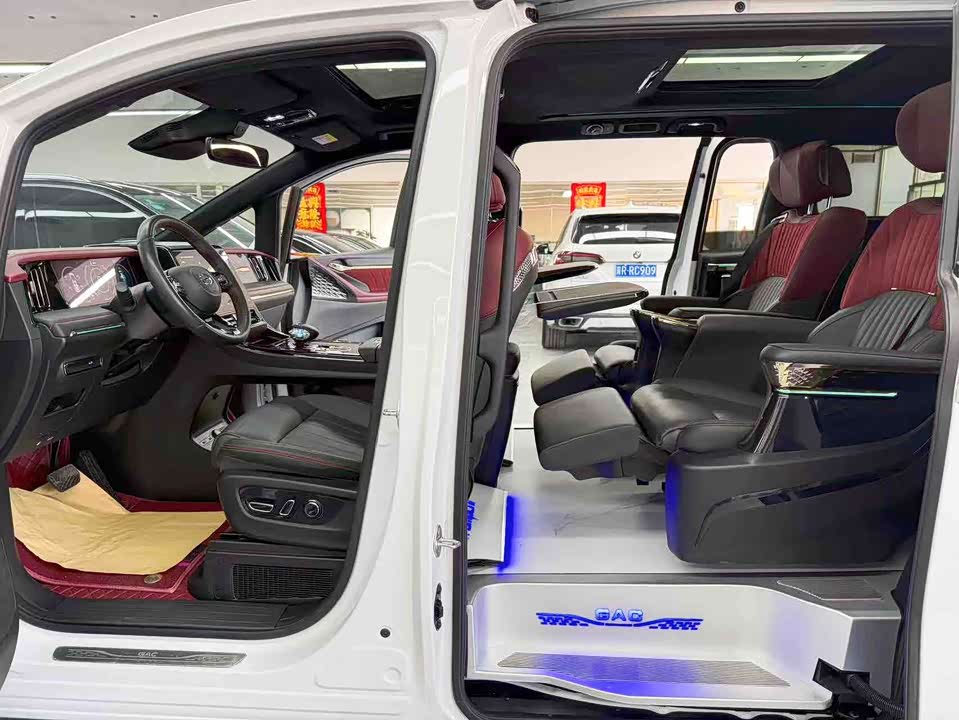 Trumpchi Trumpchi M8