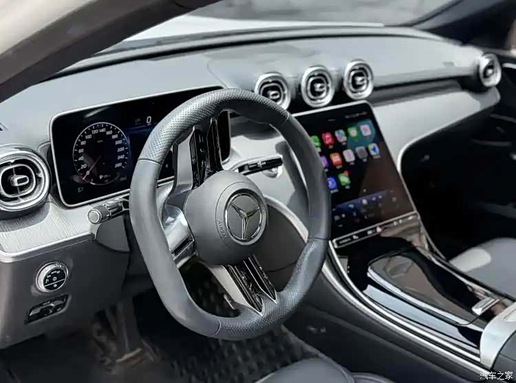 Mercedes-Benz C-Class, 2023 все фото