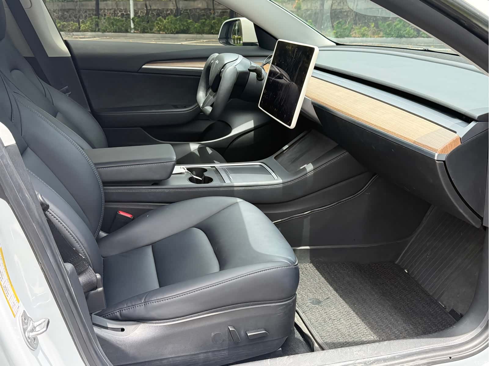 Tesla Model 3, 2021 8