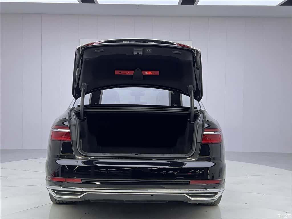Audi A8L, 2020 13
