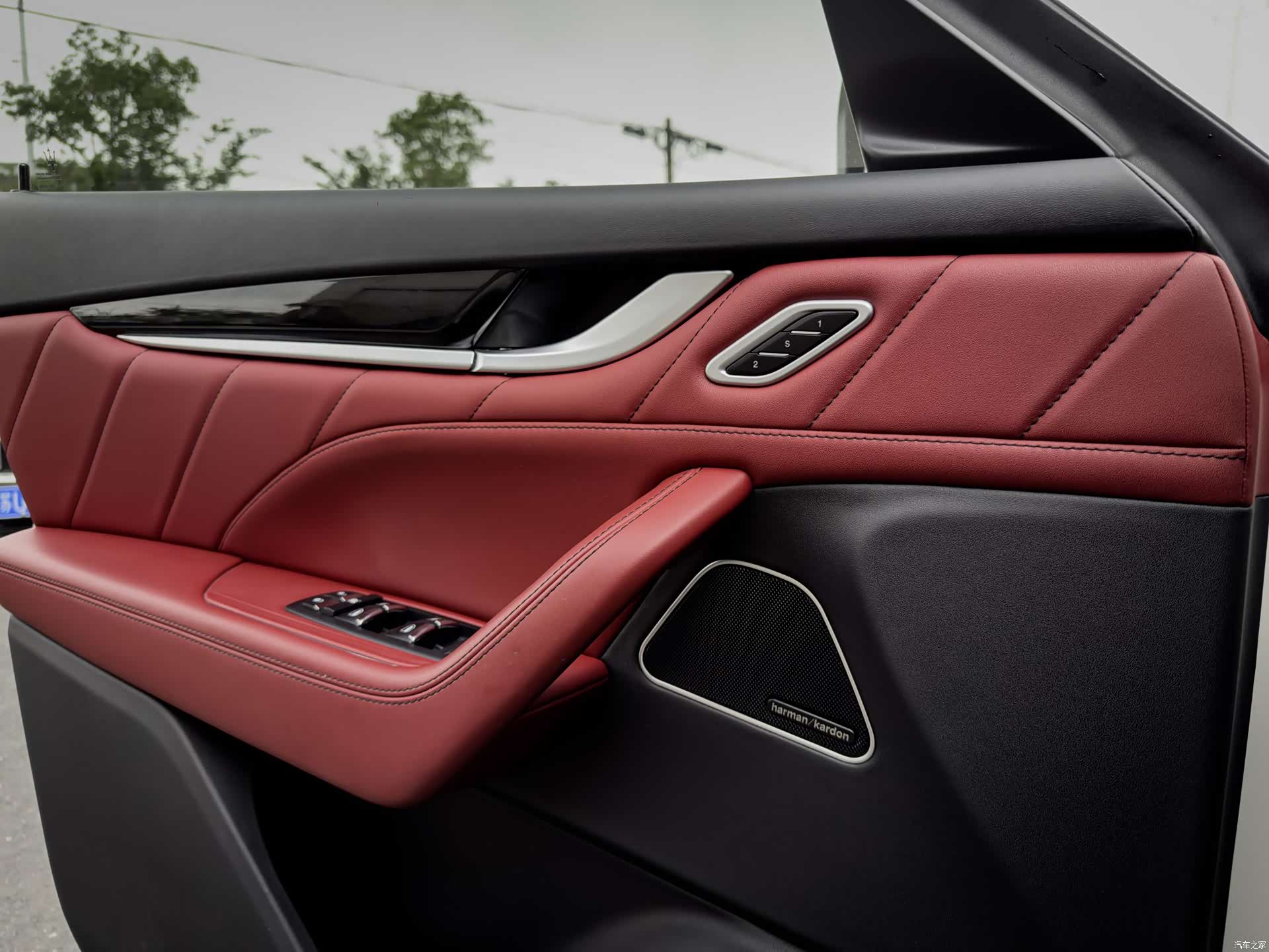 Maserati Levante, 2021 15