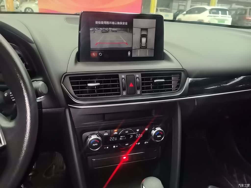Mazda CX-4, 2021 все фото