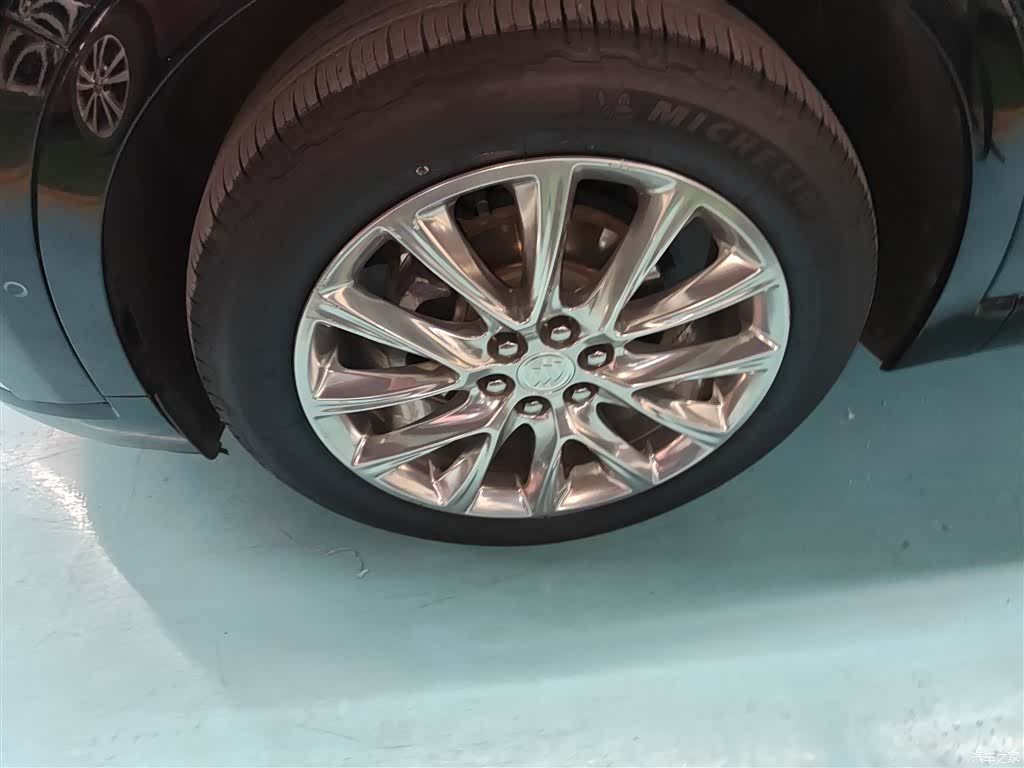 Buick Enclave, 2021 25