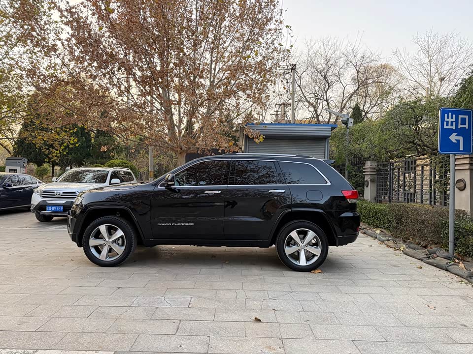 Jeep Grand Cherokee