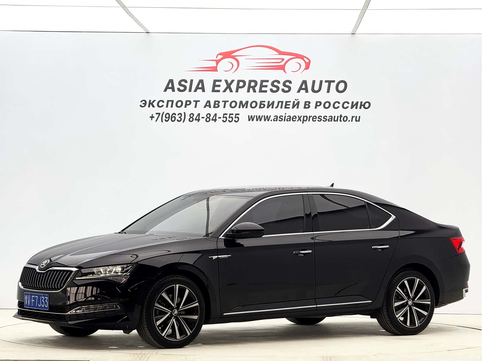 Skoda Superb, 2023 1
