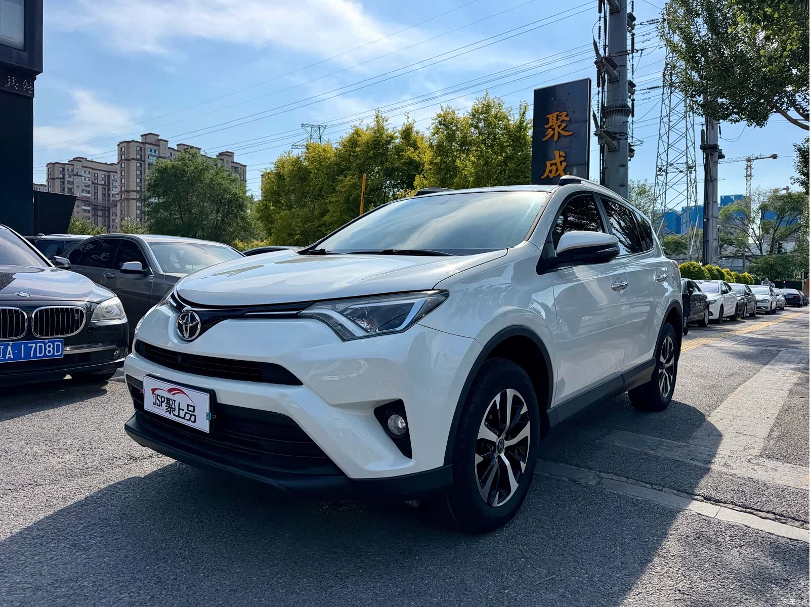 Toyota RAV4, 2017 1