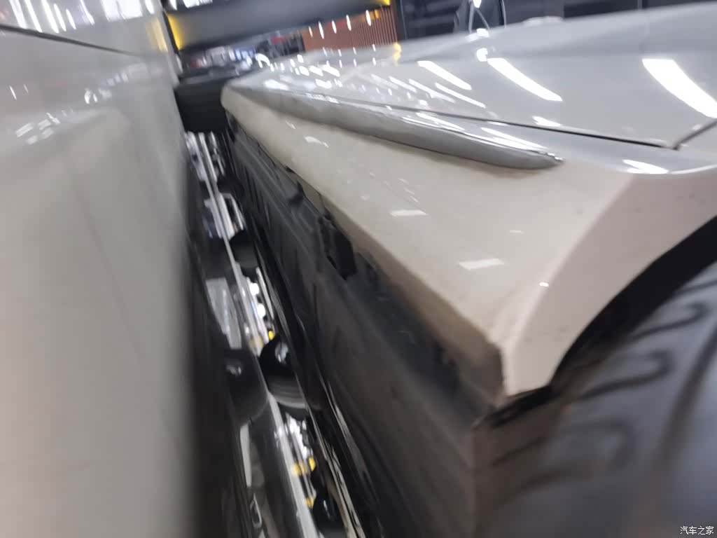 Mercedes-Benz E-Class, 2022 22