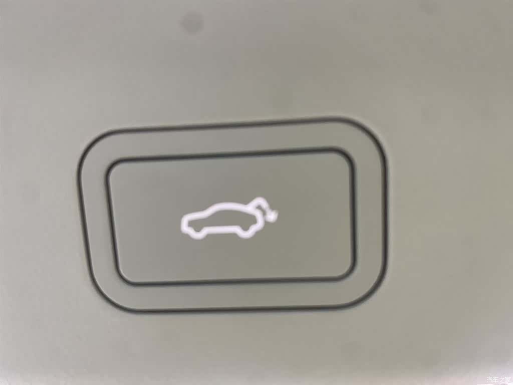 Volvo EM90, 2026 27