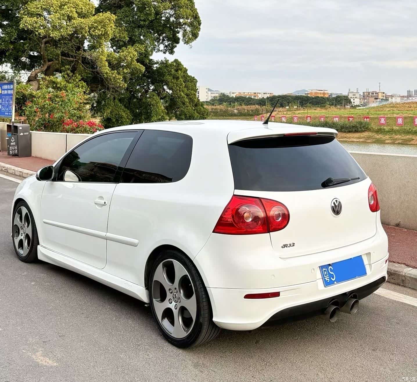 Volkswagen Golf, 2008 4