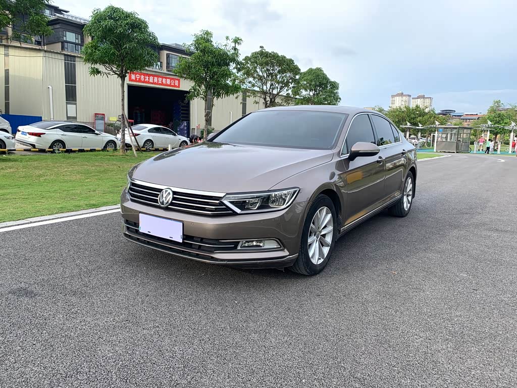 Volkswagen Magotan