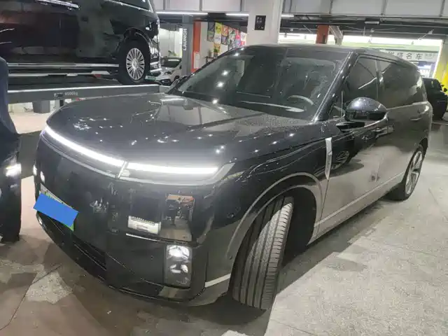 XPeng GX 2026 — купить из Китая под заказ