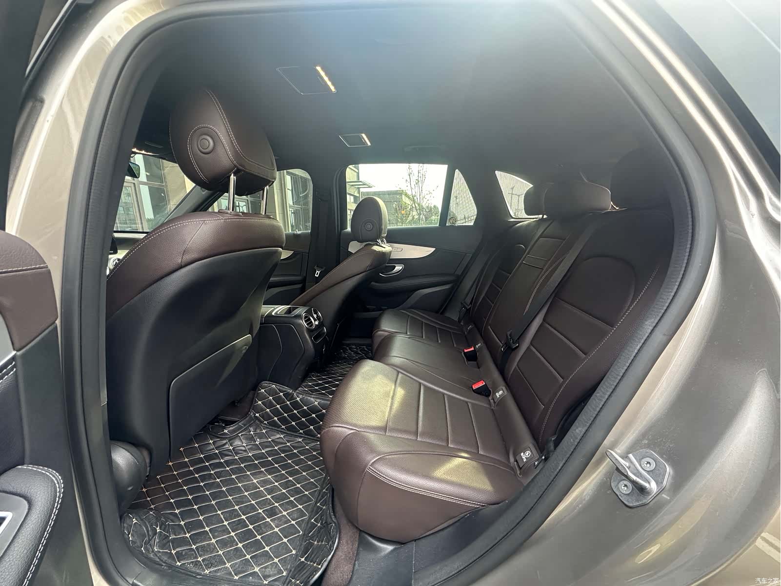 Mercedes-Benz GLC, 2020 все фото