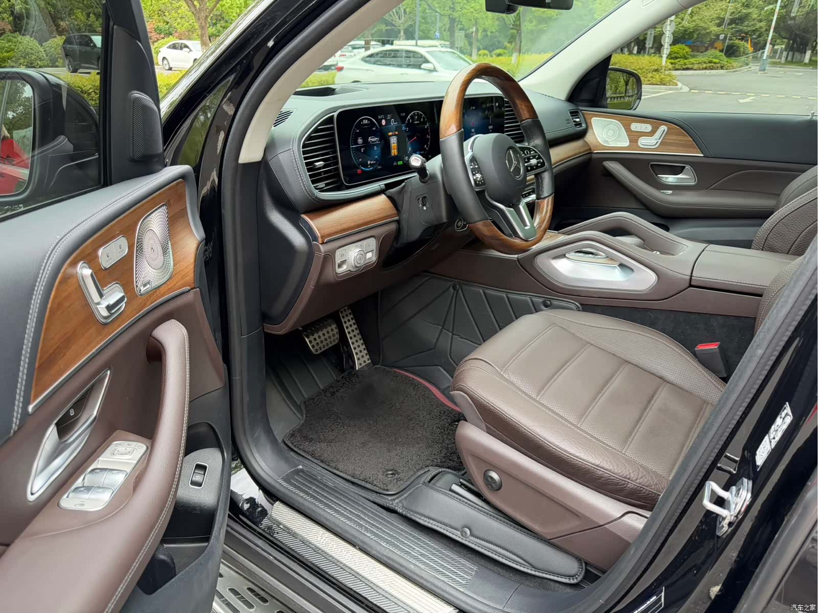 Mercedes-Benz GLS, 2022 10