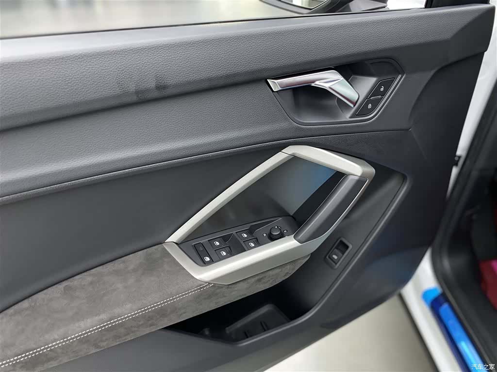 Audi Q3, 2021 19