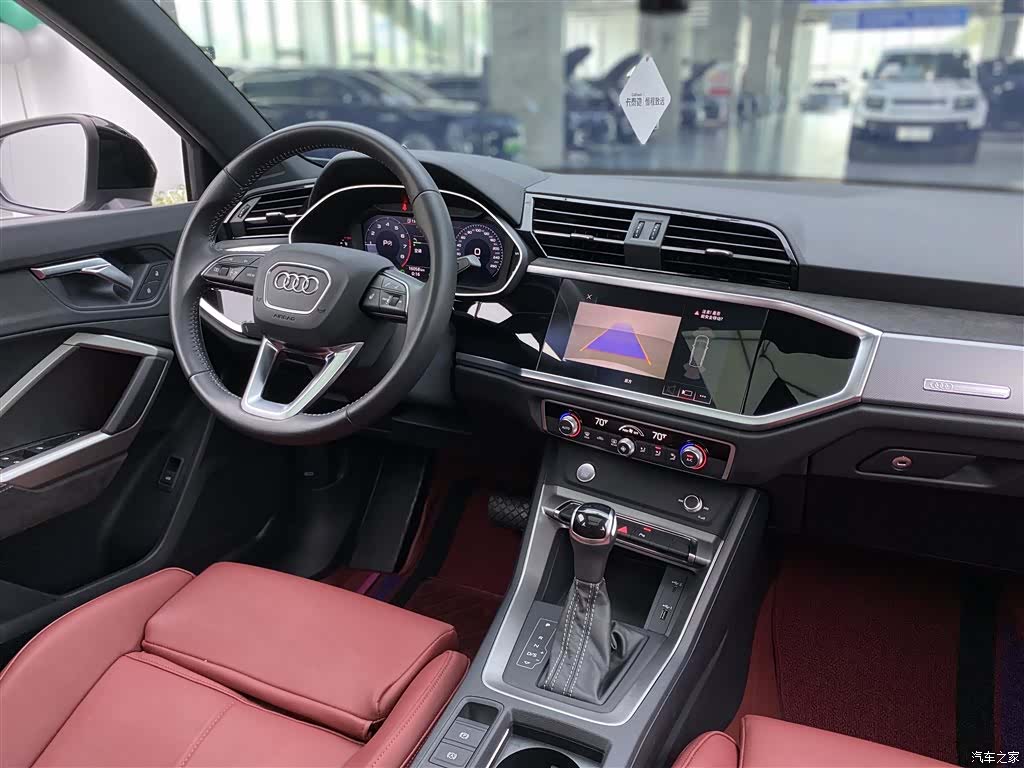 Audi Q3, 2021 12