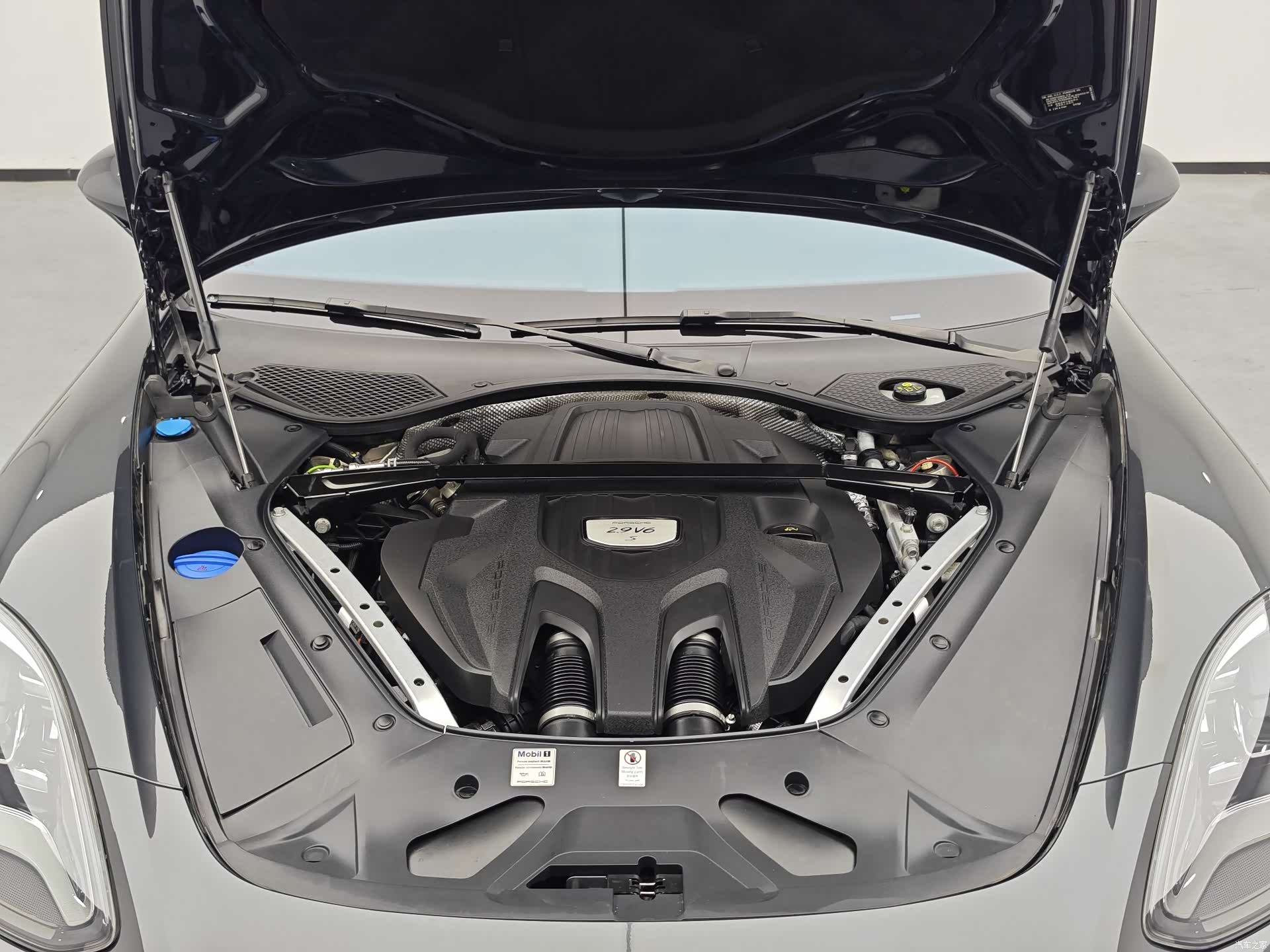 Porsche Panamera, 2018 27