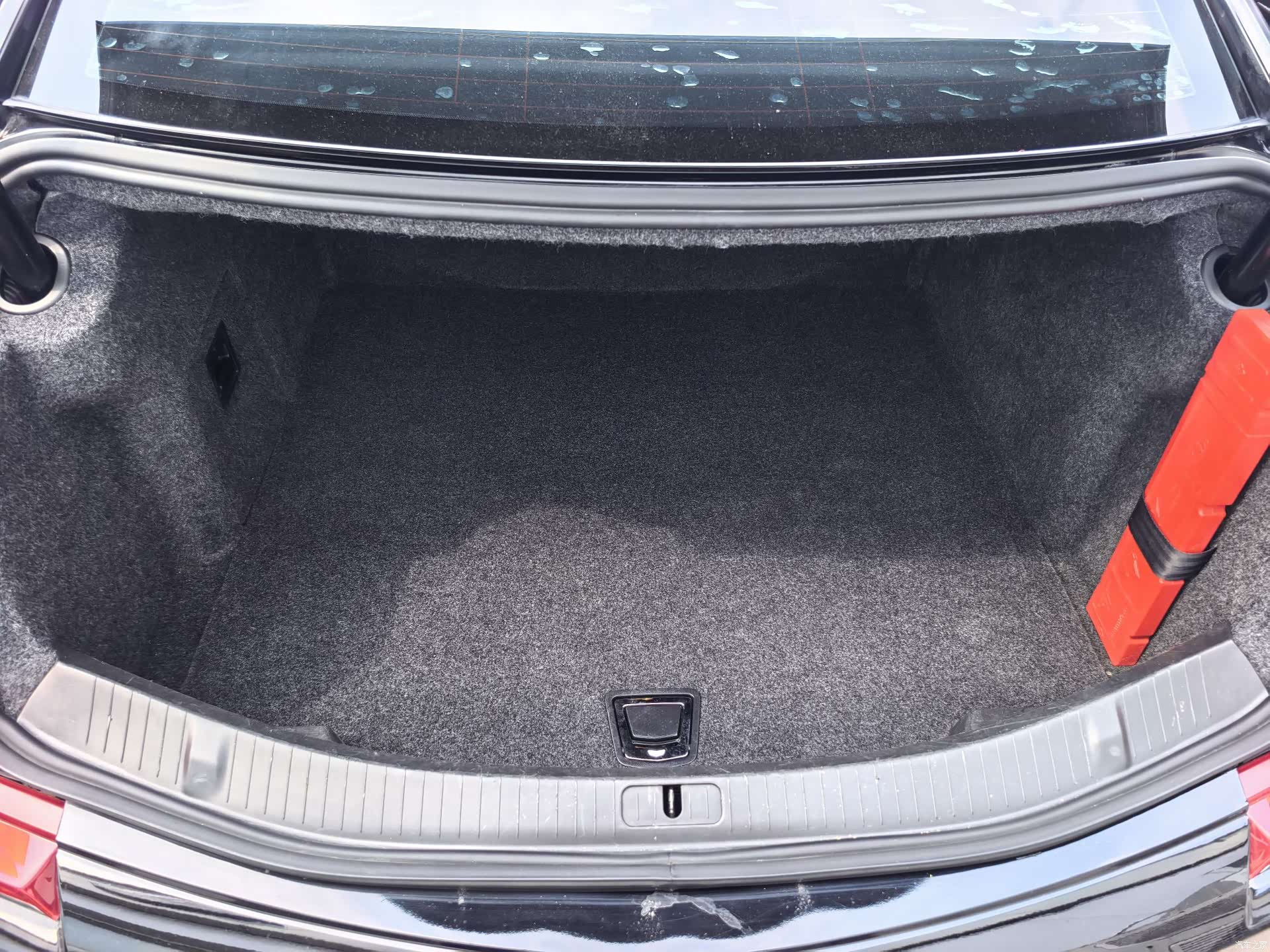 Cadillac XTS, 2018 14