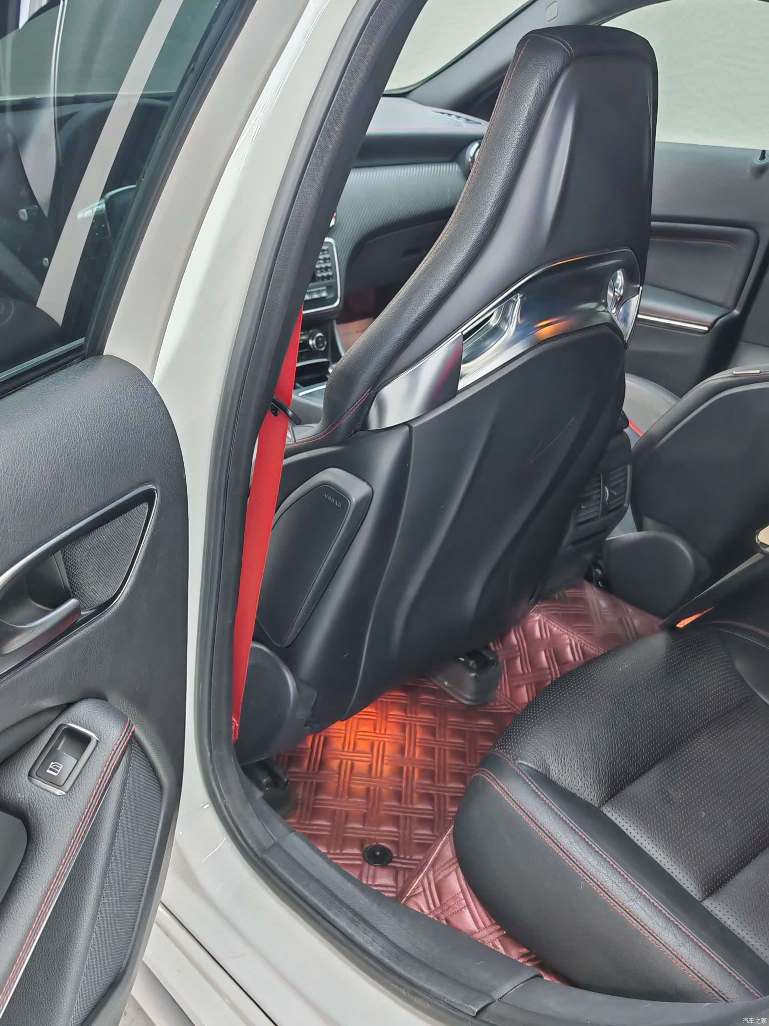 Mercedes-Benz A-Class, 2016 11