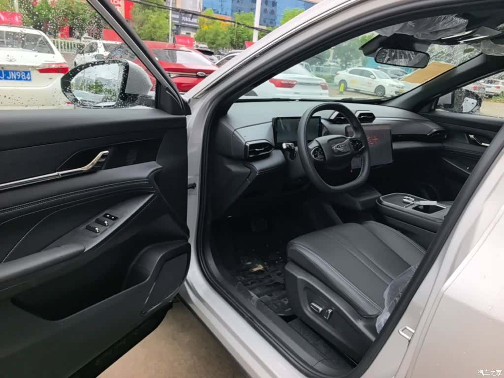 DongFeng L7, 2026 16