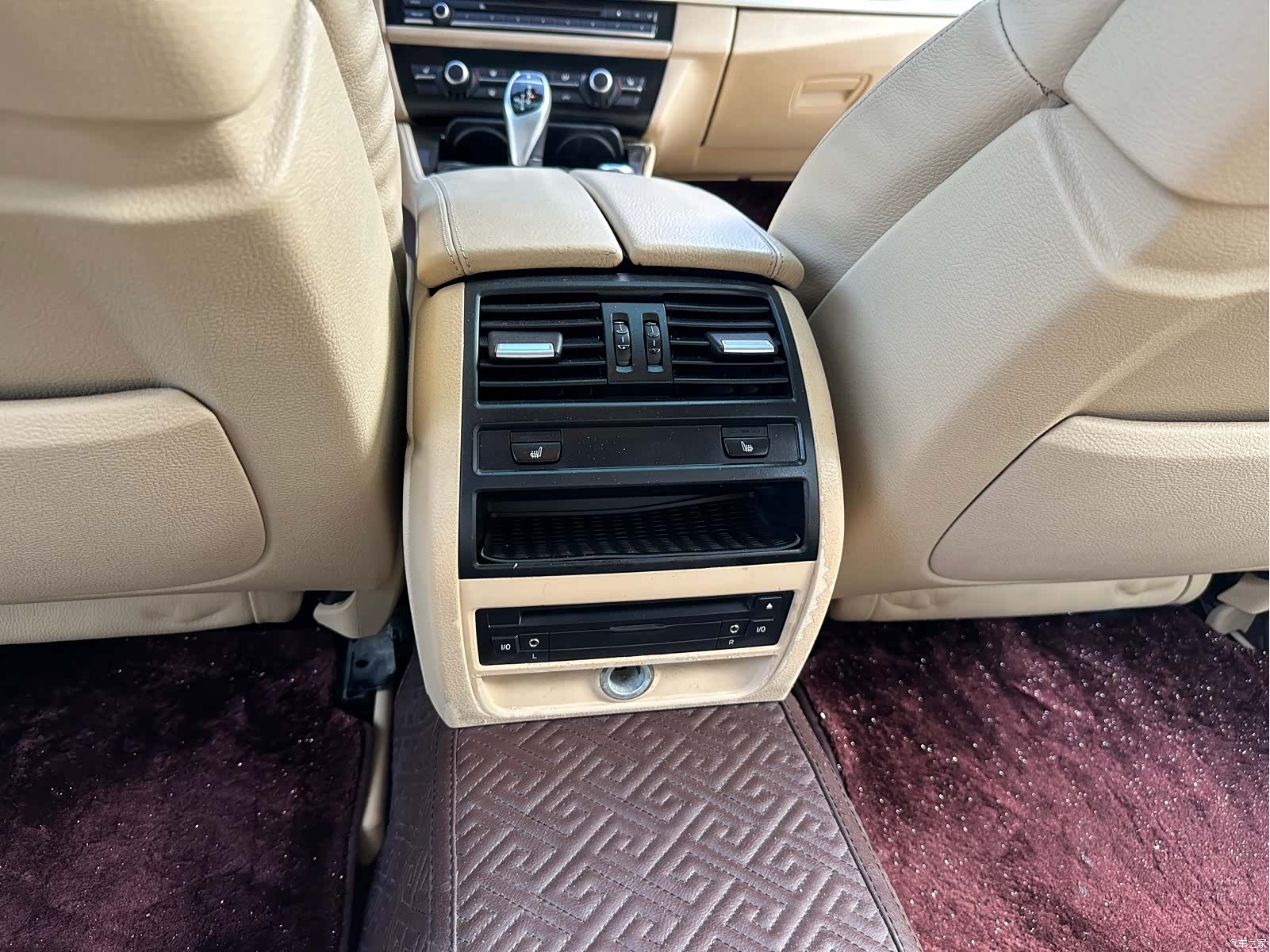 BMW 5 Series, 2011 18