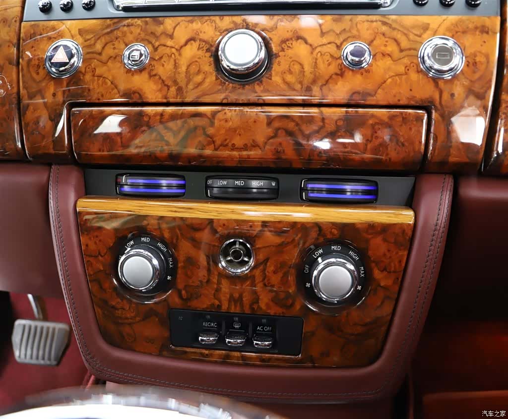 Rolls-Royce Phantom, 2012 13