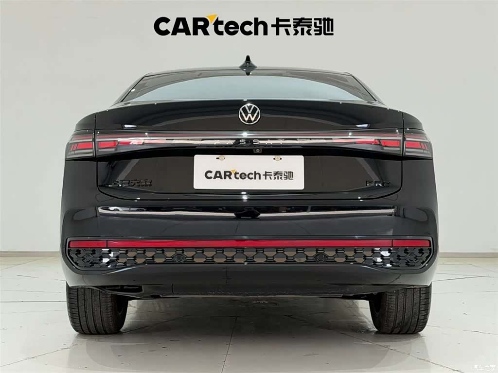 Volkswagen Passat, 2025 9