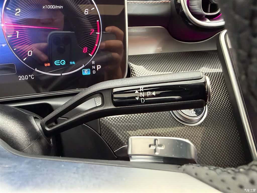 Mercedes-Benz C-Class, 2021 23