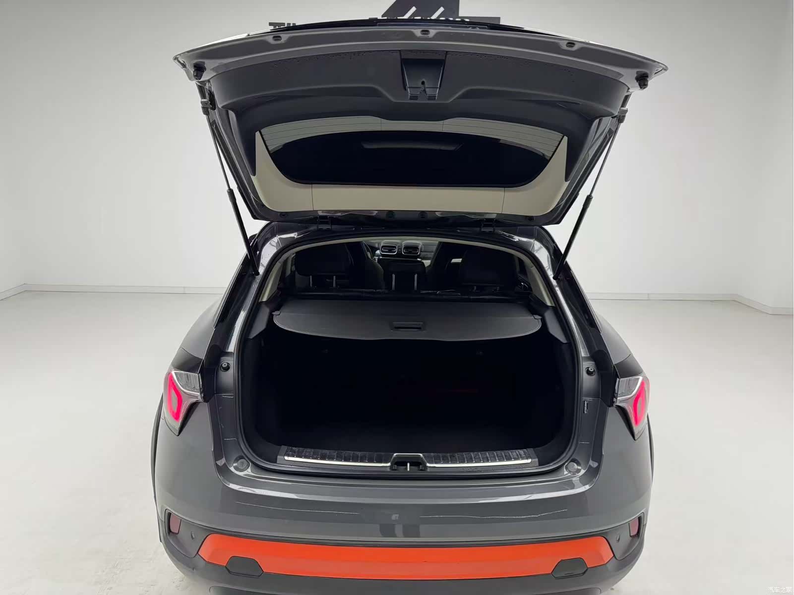 Lynk & Co 01, 2018 10