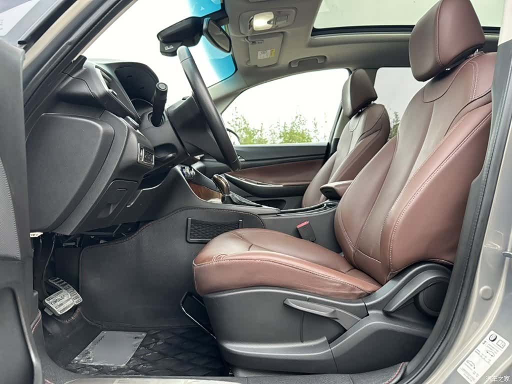 Buick GL6, 2018 12