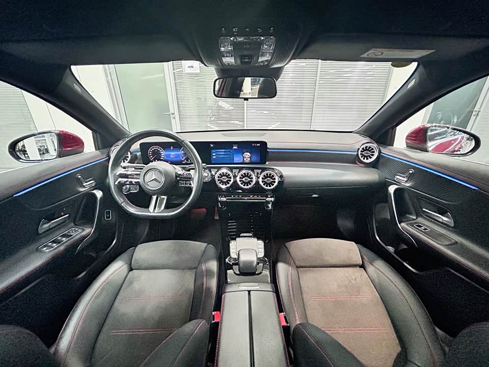 Mercedes-Benz Class A Mercedes-Benz Class A