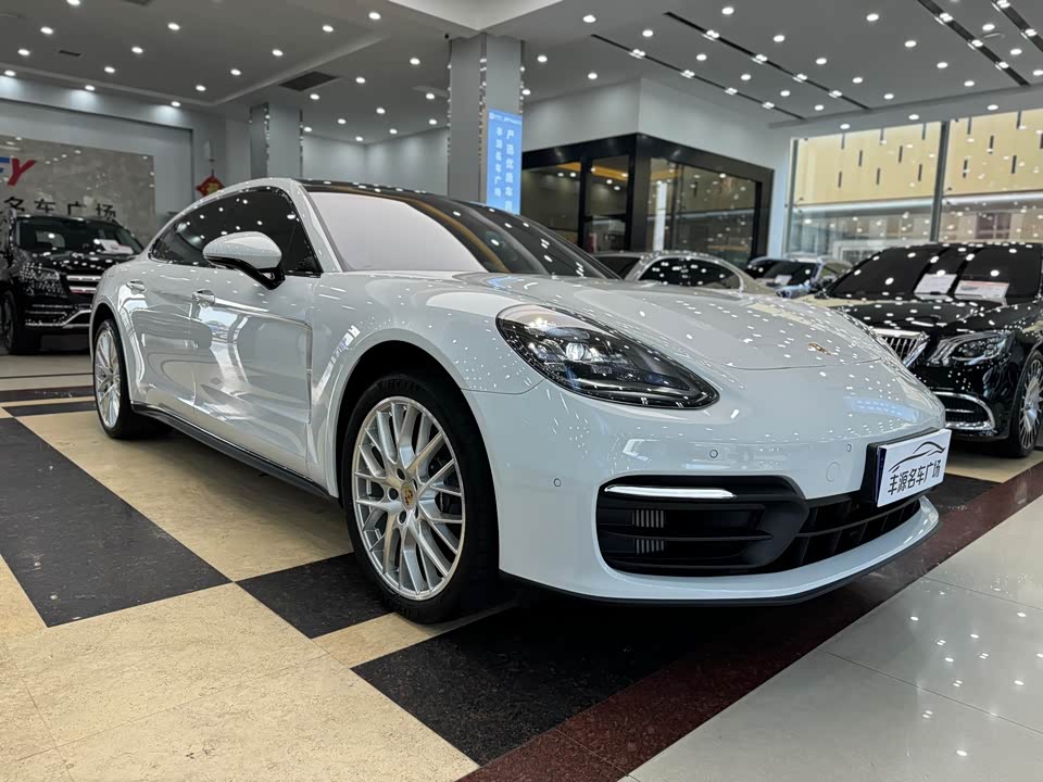 Porsche Panamera Porsche Panamera