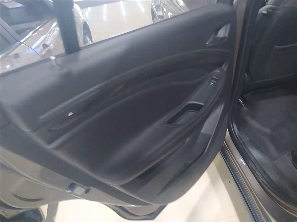 Buick Angkewei Plus Buick Angkewei Plus