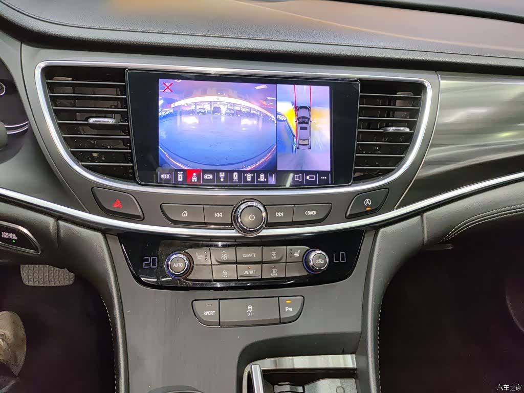 Buick LaCrosse, 2021 все фото
