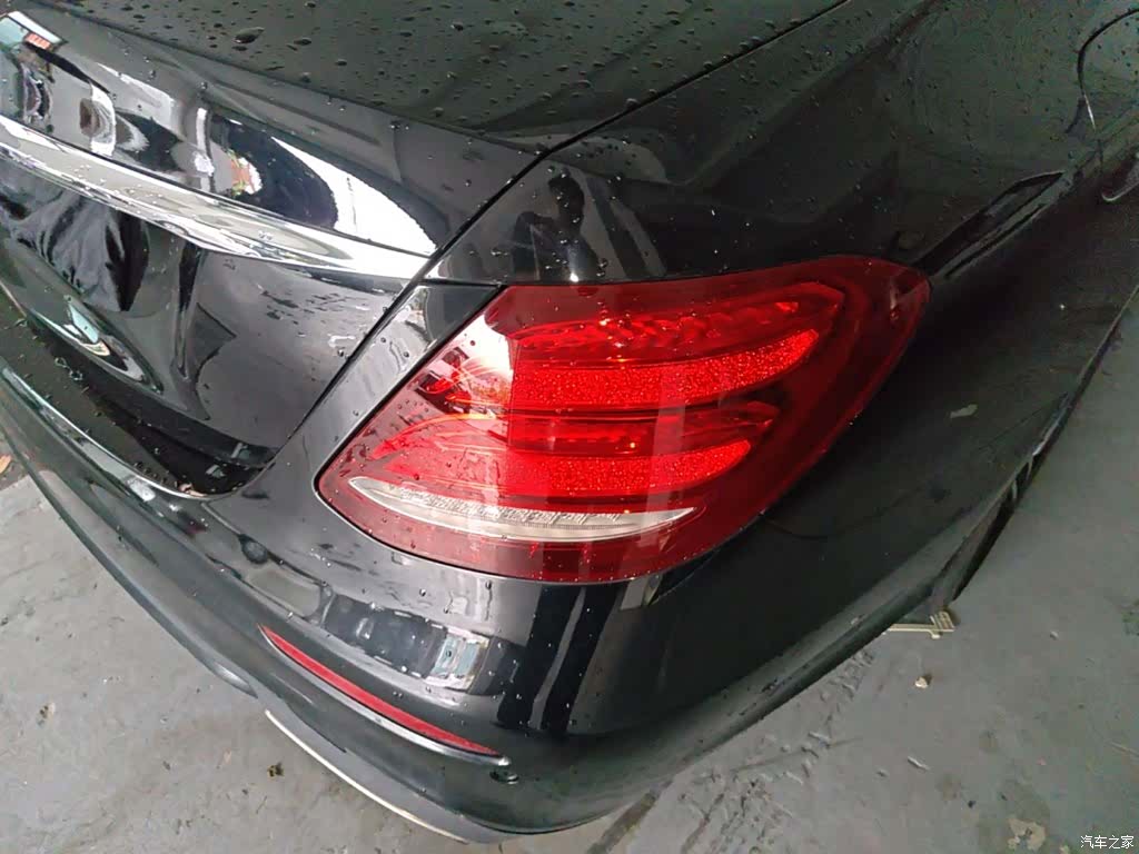 Mercedes-Benz E-Class, 2017 24