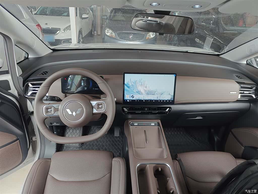 Wuling 730, 2025 6