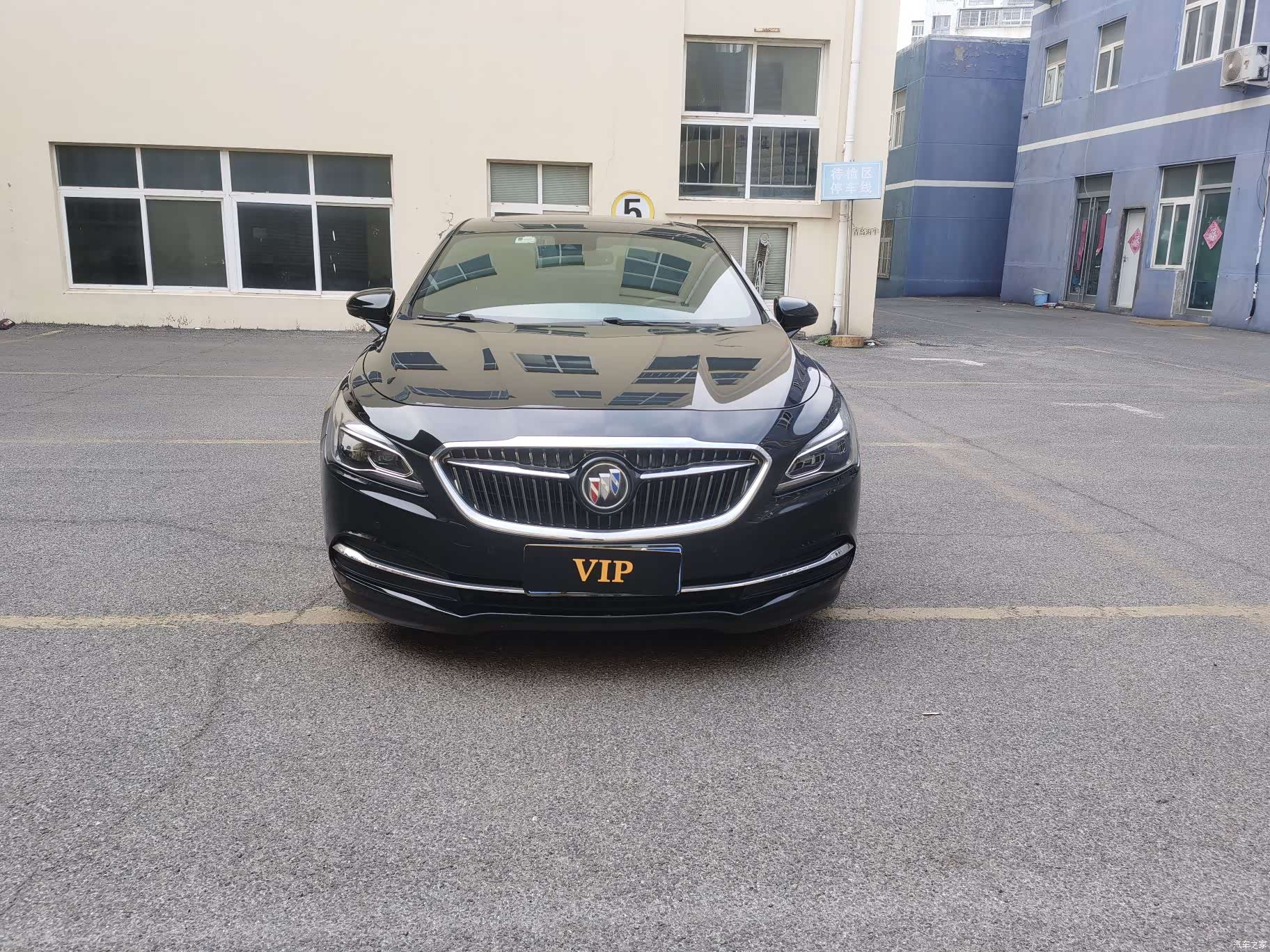 Buick LaCrosse, 2017 1