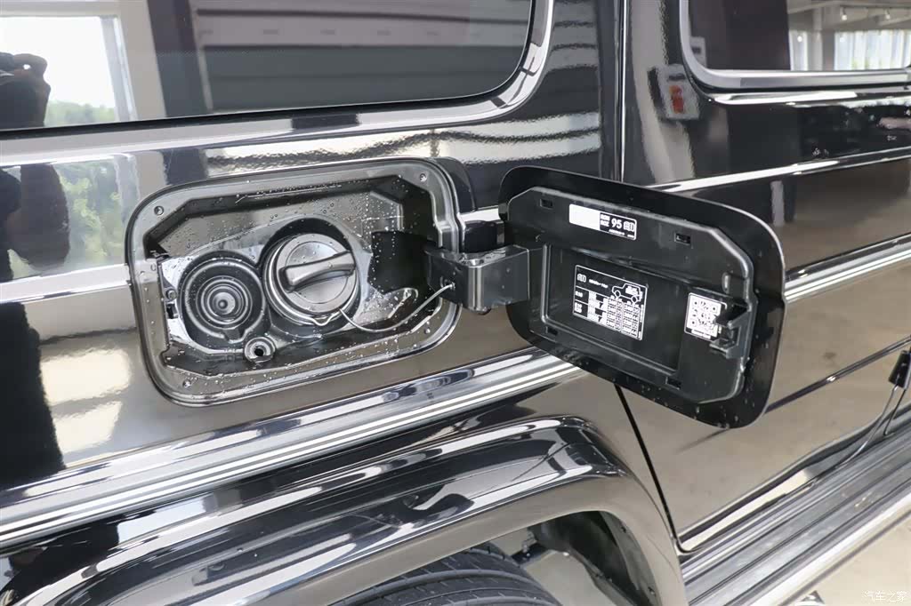 Mercedes-Benz G-Class, 2020 32