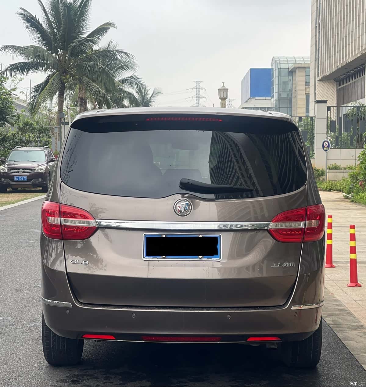 Buick GL8, 2016 8