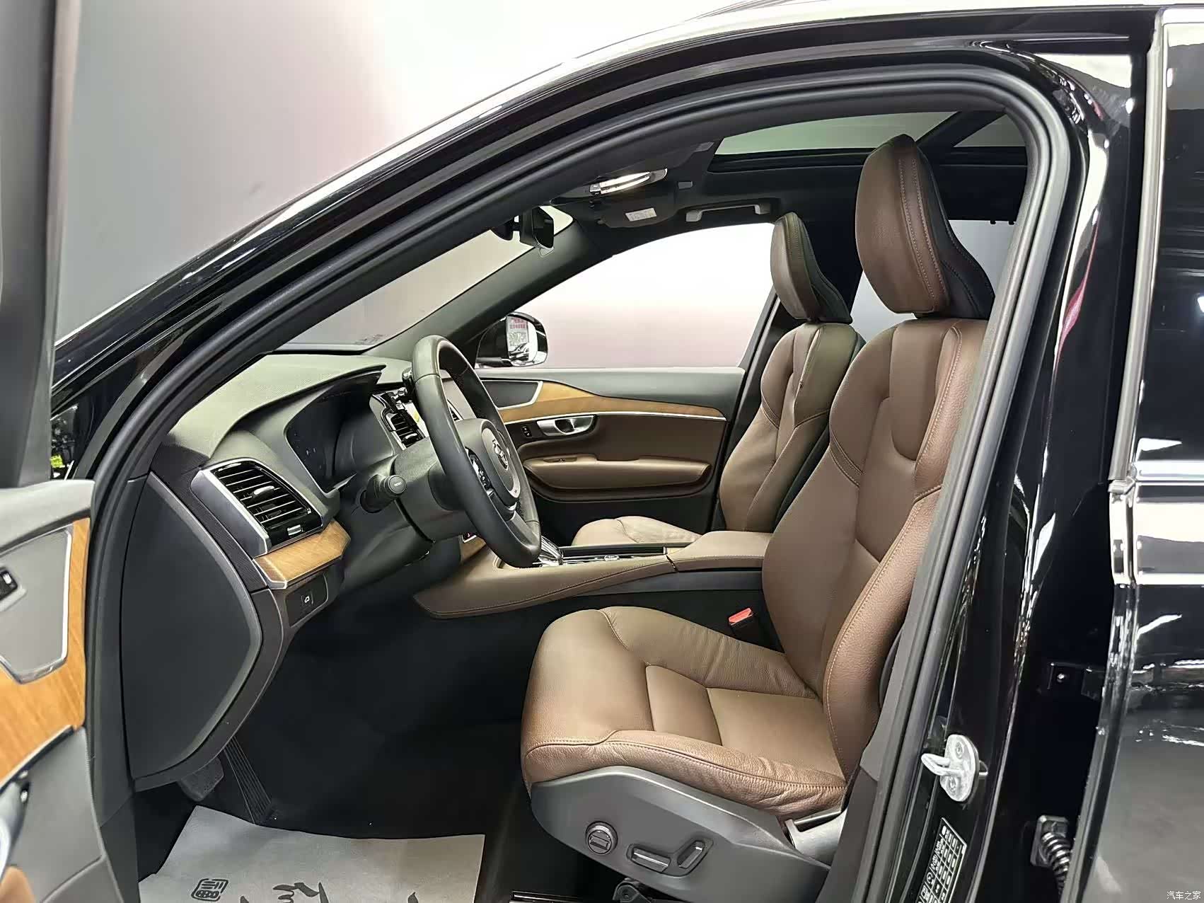 Volvo XC90, 2023 4